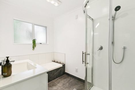 Photo of property in 26a Duncan Street, Tawa, Wellington, 5028