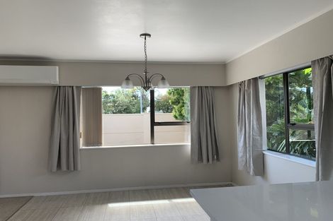 Photo of property in 49 Marellen Drive, Red Beach, 0932