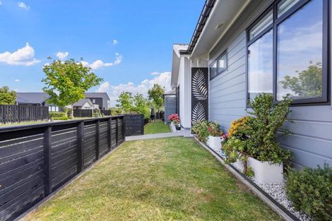 Photo of property in 2 Pinto Road, Pukekohe, 2120