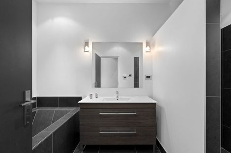 Photo of property in 50 Jeffreys Road, Fendalton, Christchurch, 8052