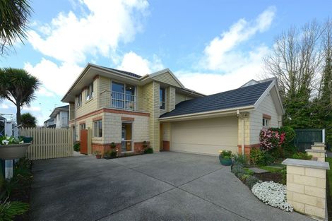 Photo of property in 16 Mona Vale Avenue, Riccarton, Christchurch, 8011