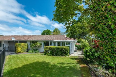 Photo of property in 69a Aorangi Road, Bryndwr, Christchurch, 8053