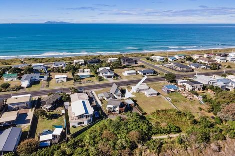 Photo of property in 266b Seaforth Road, Waihi Beach, 3611