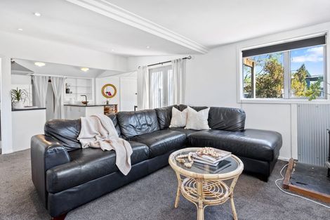 Photo of property in 16 Penfold Square, Leithfield, 7481