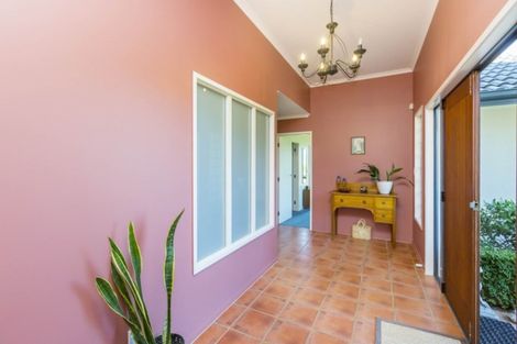 Photo of property in 14 Grace Nicholls Grove, Riverstone Terraces, Upper Hutt, 5018