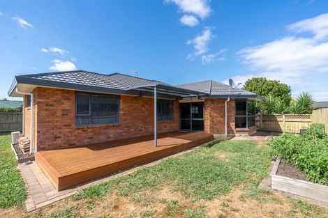 Photo of property in 26 Aldershot Place, Nawton, Hamilton, 3200