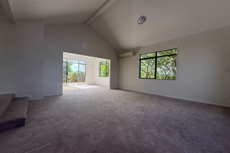 Photo of property in 668 Redoubt Road, Flat Bush, Auckland, 2019