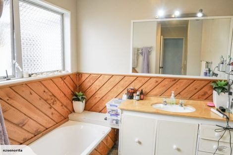 Photo of property in 399 Welcome Bay Road, Welcome Bay, Tauranga, 3112