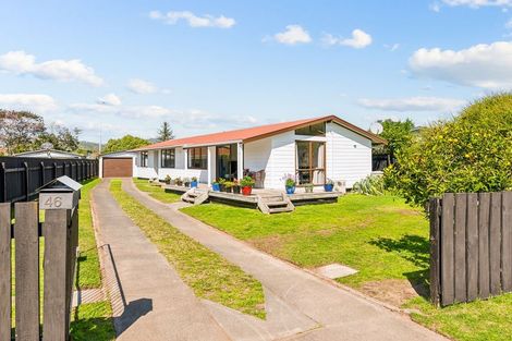Photo of property in 46 Hollis Road, Paraparaumu Beach, Paraparaumu, 5032