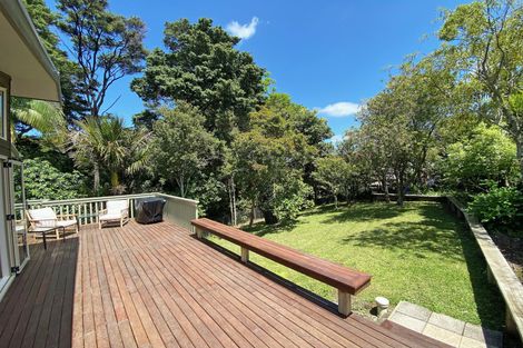 Photo of property in 18 Grand View Road, Leigh, 0985