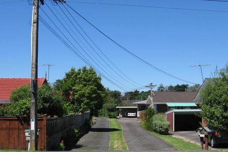 Photo of property in 2/22a Wolsley Avenue, Milford, Auckland, 0620
