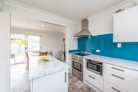 Photo of property in 20 Karyn Street, Castlecliff, Whanganui, 4501