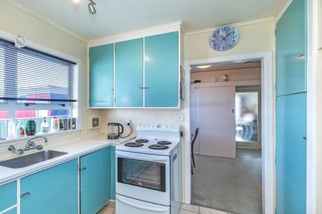 Photo of property in 2 Linley Place, Levin, 5510