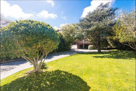 Photo of property in 18 Middleton Road, Johnsonville, Wellington, 6037