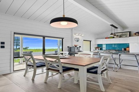 Photo of property in 174 Ocean Road, Ohope, 3121