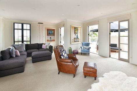 Photo of property in 295 Pinecrest Drive, Gulf Harbour, Whangaparaoa, 0930