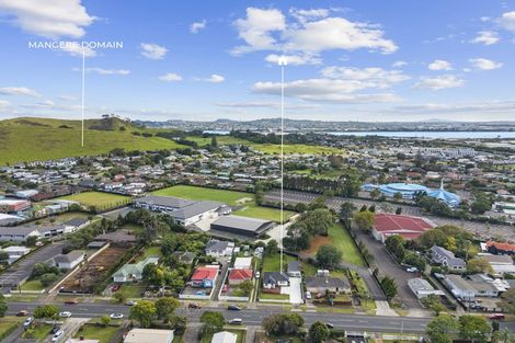 Photo of property in 21 Miller Road, Mangere Bridge, Auckland, 2022