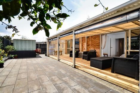 Photo of property in 8 Drummond Drive, Ranui, Auckland, 0612