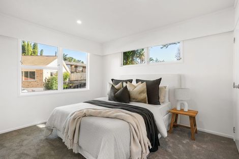 Photo of property in 51 Cyclarama Crescent, Massey, Auckland, 0614