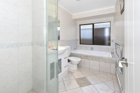 Photo of property in 62a Harrisville Road, Tuakau, 2121