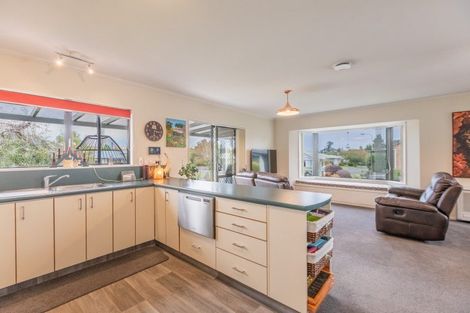 Photo of property in 6a Abbot Avenue, Waipawa, 4210