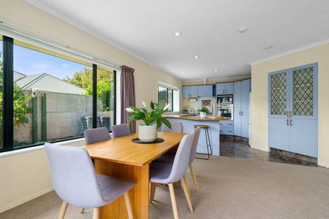 Photo of property in 77 Hall Street, Cambridge, 3434