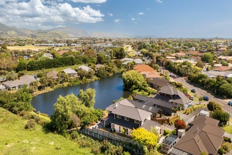 Photo of property in 66 The Drive, Paraparaumu Beach, Paraparaumu, 5032