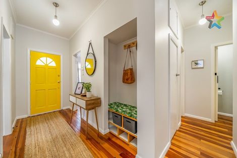 Photo of property in 60 Raukawa Street, Stokes Valley, Lower Hutt, 5019