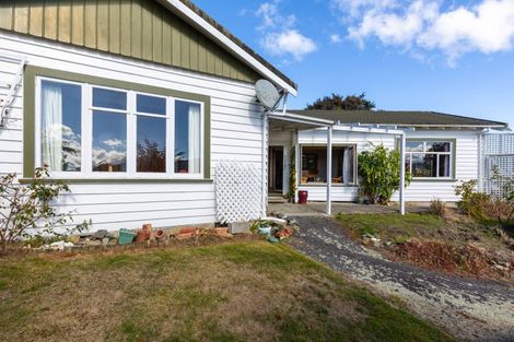 Photo of property in 8 Taranaki Street, Picton, 7220