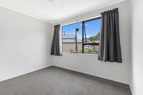 Photo of property in 40 Herekawe Drive, Spotswood, New Plymouth, 4310