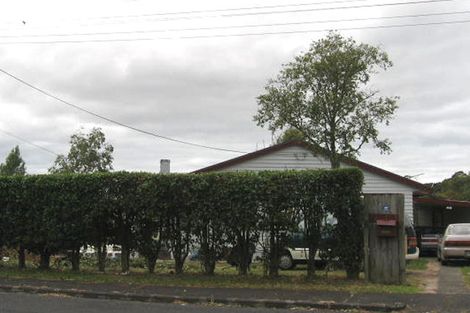 Photo of property in 1 Chippendale Crescent, Birkdale, Auckland, 0626