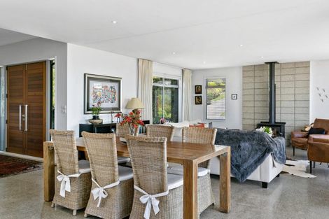 Photo of property in 12 Cameron Drive, Acacia Bay, Taupo, 3385