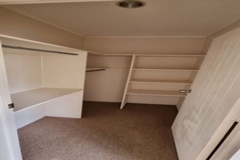 Photo of property in 13 Cleek Road, Mangere East, Auckland, 2024