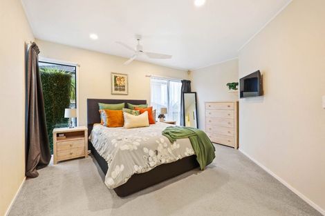 Photo of property in 47 Loloma Drive, Half Moon Bay, Auckland, 2012