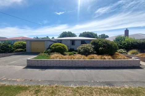 Photo of property in 12 Gladson Avenue, Sockburn, Christchurch, 8042