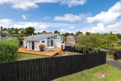 Photo of property in 43 Stredwick Drive, Torbay, Auckland, 0630
