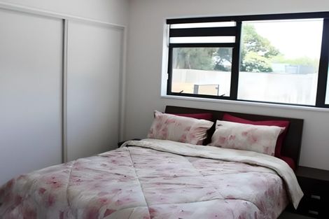 Photo of property in 48 Hooker Avenue, Bryndwr, Christchurch, 8053