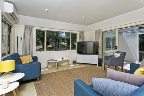 Photo of property in 110a Lake Road, Belmont, Auckland, 0622