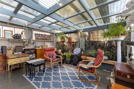 Photo of property in 8 Omata Road, Westown, New Plymouth, 4310