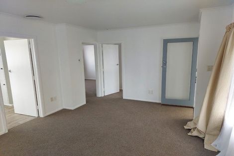 Photo of property in 1/27 Exmouth Road, Northcote, Auckland, 0627