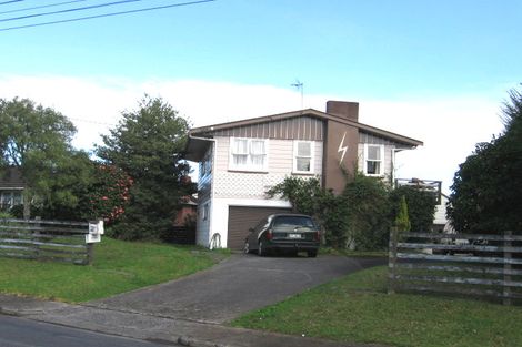 Photo of property in 36 Longburn Road, Henderson, Auckland, 0610