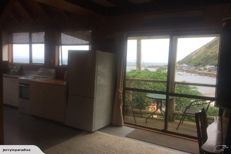 Photo of property in 3/48 Owhiro Bay Parade, Owhiro Bay, Wellington, 6023