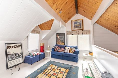 Photo of property in 24 Aiken Road, Saint Johns Hill, Whanganui, 4501