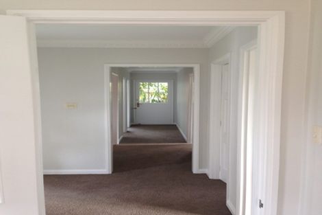 Photo of property in 2/122 Saint Johns Road, Saint Johns, Auckland, 1072