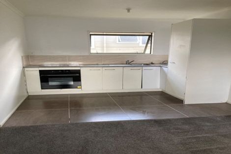 Photo of property in 5a Southview Place, Wattle Downs, Auckland, 2102