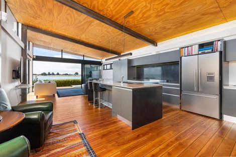 Photo of property in 69a Beachville Road, Redcliffs, Christchurch, 8081