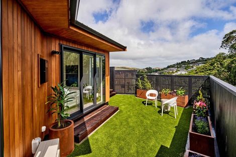 Photo of property in 11a Saint Ives Drive, Camborne, Porirua, 5026