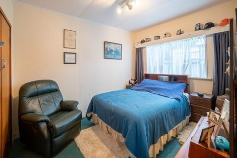 Photo of property in 330 Featherston Street, Palmerston North, 4414