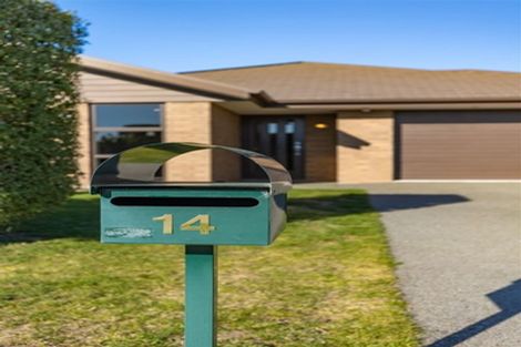 Photo of property in 14 Wootton Place, Kaiapoi, 7630