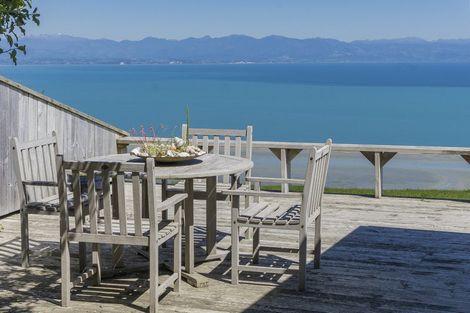 Photo of property in 27 Wastney Terrace, Marybank, Nelson, 7010